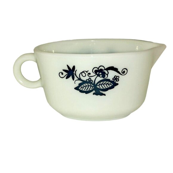 Vintage Pyrex Old Town Blue Gravy Boat Used Thanksgiving 70s - Picture 2 of 16